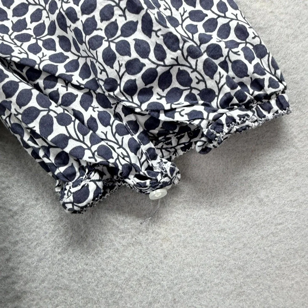 Gap Blouse Top Womens Tall Medium White‎ Navy Leaf Pattern Cotton Pleat Tie Neck